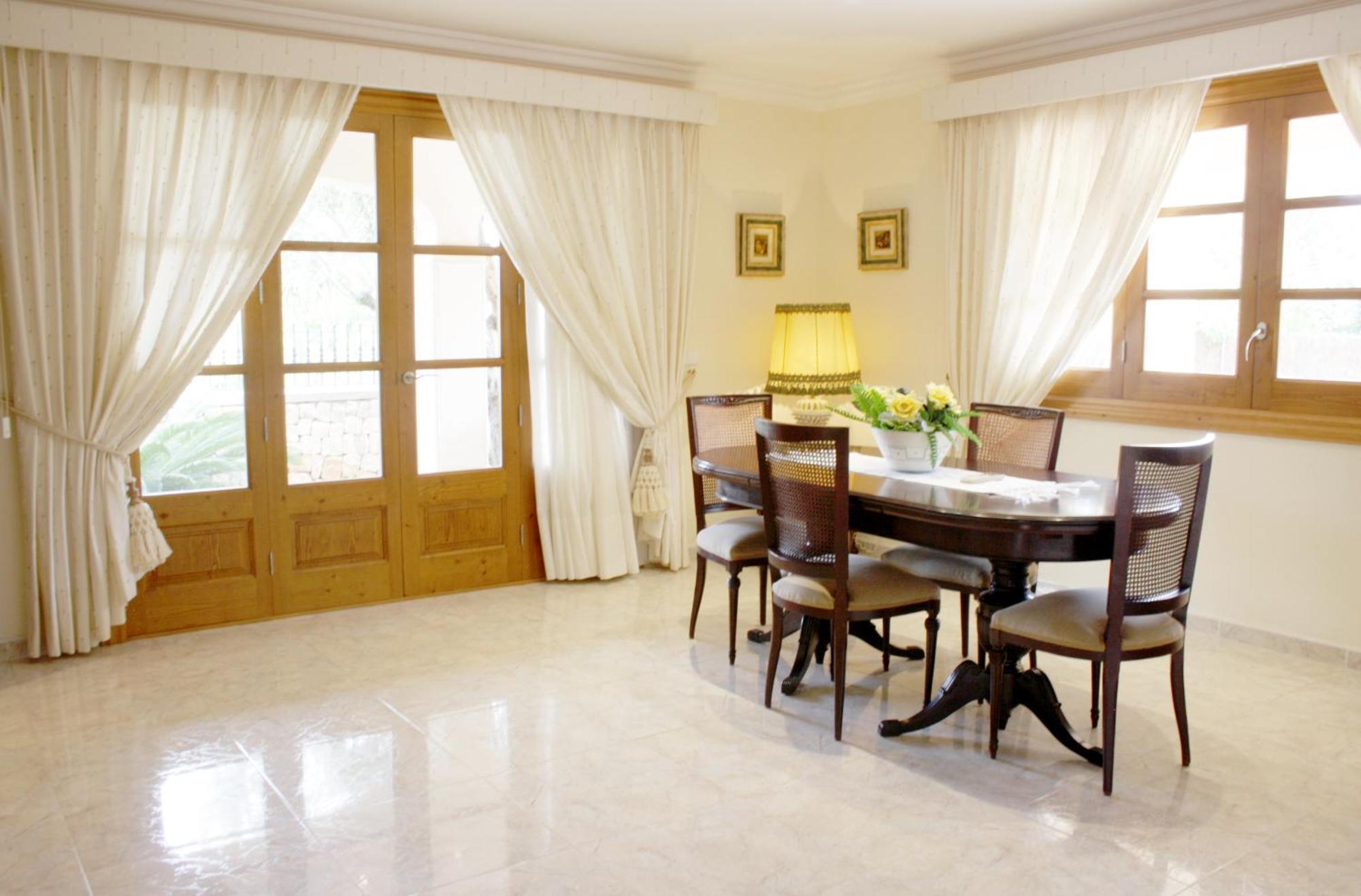 Chalet Montferrutx Colònia de Sant Pere